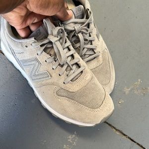 New Balance 696 Grey Suede Sneaker